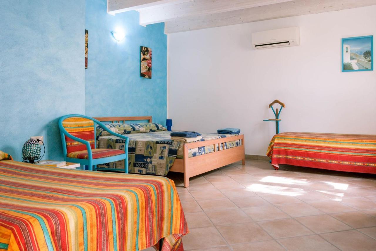 Affittacamere L'Arcobaleno Porto Torres Extérieur photo